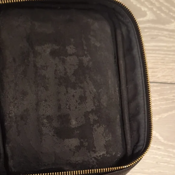 CHANEL Vintage Black Caviar Leather Vanity Pouch Top Handle - Picture 4 of 13